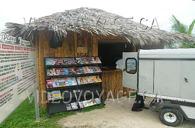 Cuba Guardalavaca Playa Pesquero At the entrance to the beach, a small hut for beach towels.