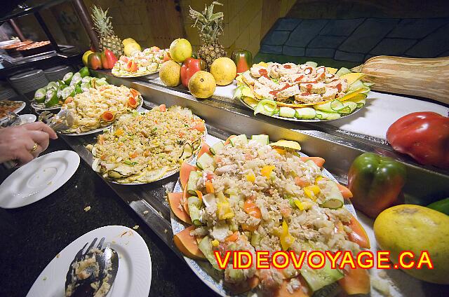 Cuba Guardalavaca Playa Pesquero Ensaladas preparadas