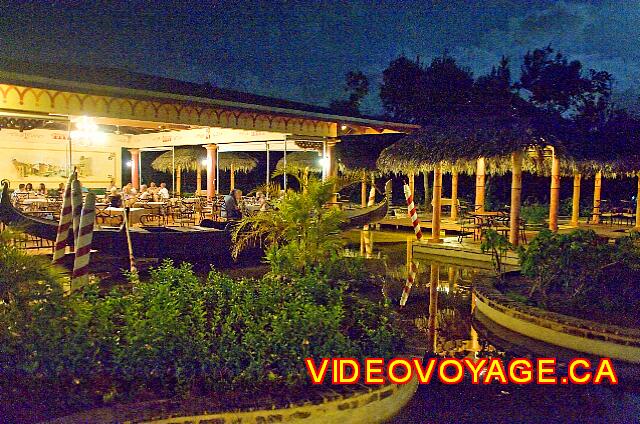 Cuba Guardalavaca Playa Pesquero El restaurante La Gondola fachada italiana.