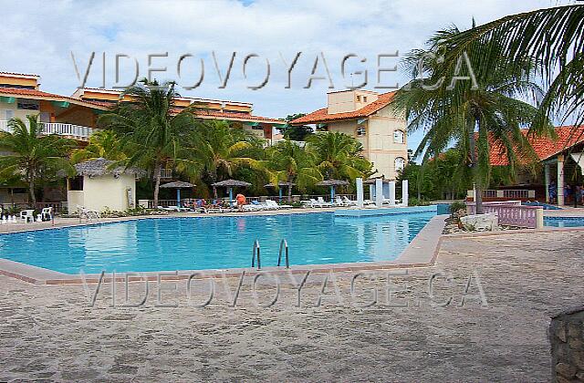 Cuba Guardalavaca Sol Rio De Luna Y Mares The pool of Luna Rio is less popular than the pool at the Rio Mares.