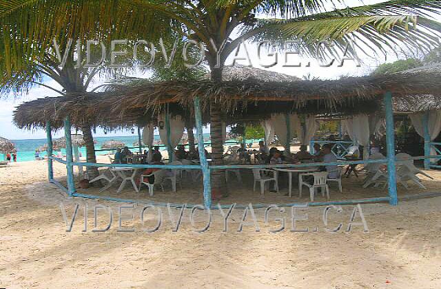 Cuba Guardalavaca Sol Rio De Luna Y Mares The Pinta restaurant on the beach of the Sol Rio de Luna. eating on the beach is always nice.