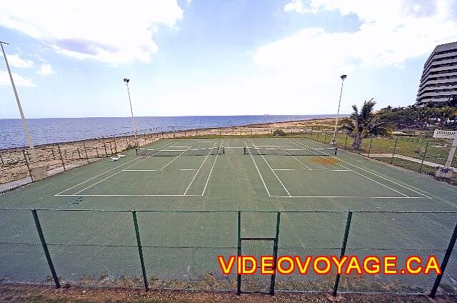 cuba La Havane comodoro Les terrains de tennis