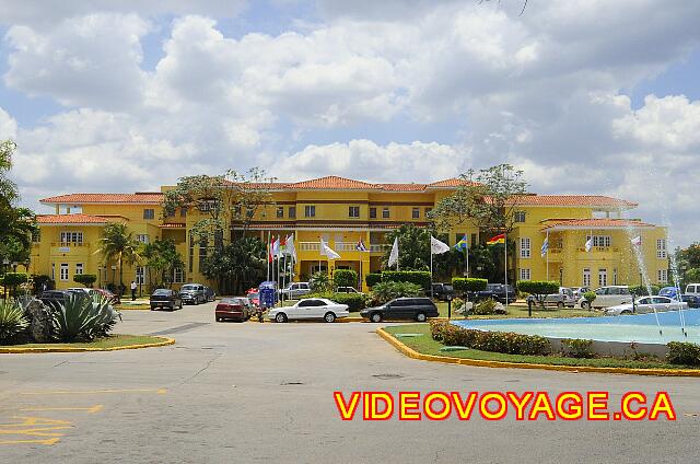 cuba La Havane comodoro El edificio principal de la sección reciente.