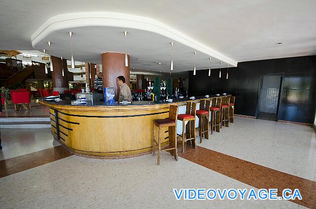 Maroc Agardir Atlas Amadil Beach The Lobby bar counter