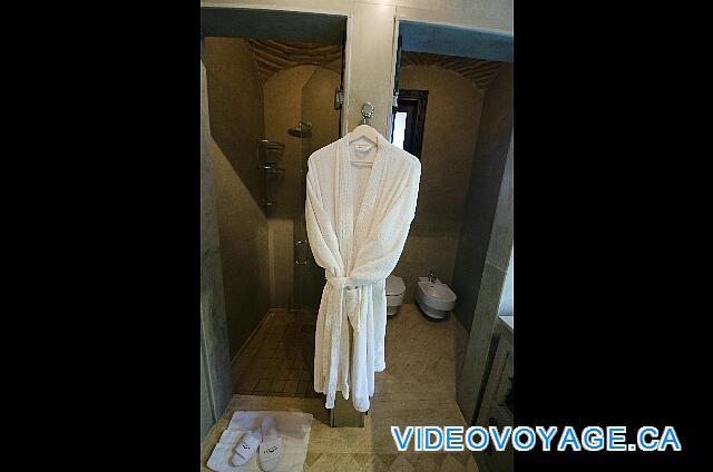 Maroc Bin El Ouidan Widiane Suites & Spa Of bathrobes