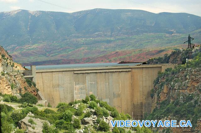 Maroc Bin El Ouidan Widiane Suites & Spa The hydroelectric dam large ...