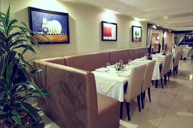 Maroc Rabat Le Dawliz Des banquettes confortables