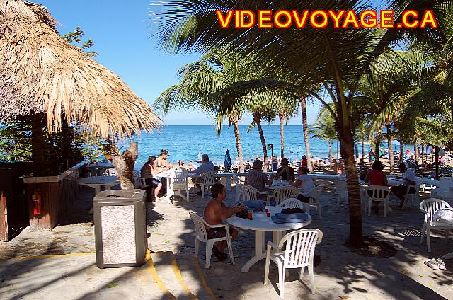 Republique Dominicaine Sosua Casa Marina Beach & Reef Une terrasse très populaire.