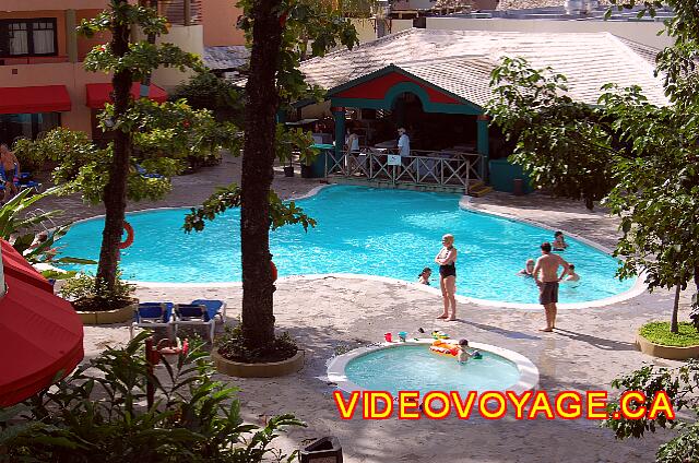 Republique Dominicaine Sosua Casa Marina Beach & Reef A small pool in the oldest section of the hotel Casa Marina Beach with a pool for children.