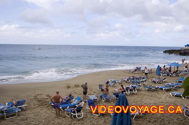 Republique Dominicaine Sosua Casa Marina Beach & Reef Certains jours, les vagues peuvent être assez hautes, donc le drapeau rouge.