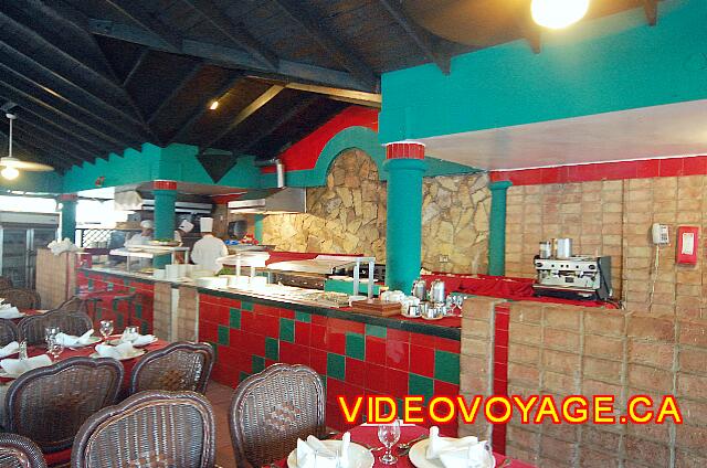 Republique Dominicaine Sosua Casa Marina Beach & Reef The kitchen and right coffee maker.