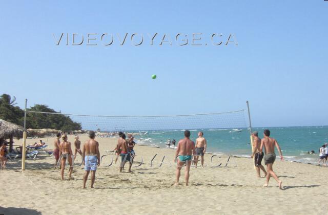 Republique Dominicaine Puerto Plata Fun Tropical Royal Différents activités sont disponibles sur la plage.