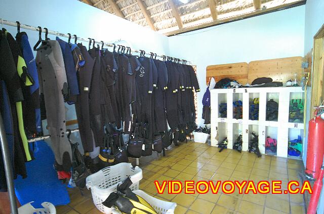 Republique Dominicaine Puerto Plata Iberostar Costa Dorada Scuba diving equipment.