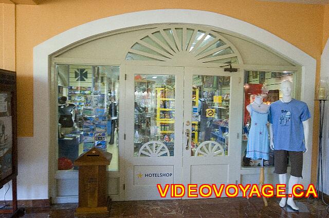 Republique Dominicaine Puerto Plata Iberostar Costa Dorada A store near the lobby.