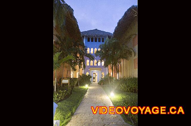 Republique Dominicaine Puerto Plata Iberostar Costa Dorada La noche.