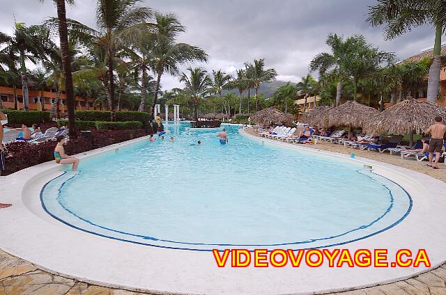 Republique Dominicaine Puerto Plata Iberostar Costa Dorada A pool section with a gentle slope to enter the pool. Many kids love this section.