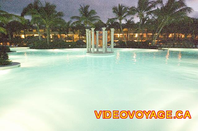 Republique Dominicaine Puerto Plata Iberostar Costa Dorada The pool at night.