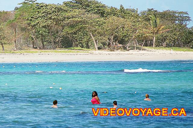 Republique Dominicaine Puerto Plata Iberostar Costa Dorada When the sun comes out, the aqua color of the water comes out too.