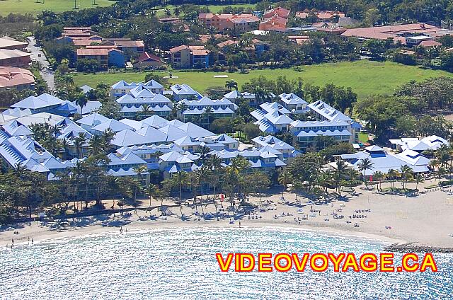 Republique Dominicaine Puerto Plata Grand Paradise Playa Dorada L'hôtel ne se trouve qu'a 15 minutes en autobus de l'aéroport.