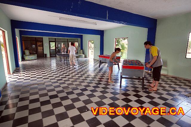 Republique Dominicaine Puerto Plata Celuisma Playa Dorada Ping-pong and foosball table ...
