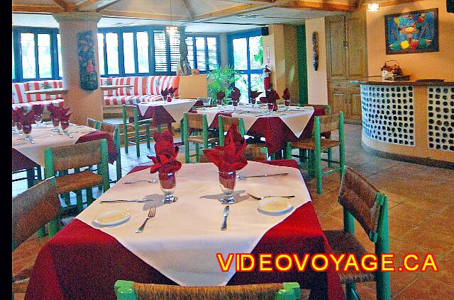 Republique Dominicaine Puerto Plata Celuisma Playa Dorada The presentation of tables.