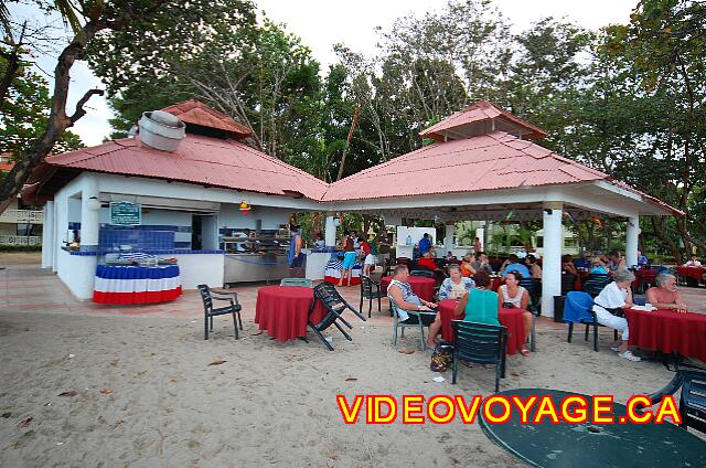 Republique Dominicaine Puerto Plata Celuisma Playa Dorada The restaurant Club Playa has changed since 3 years.