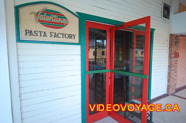 Republique Dominicaine Puerto Plata Celuisma Playa Dorada Valentino's Restaurant serves Italian dishes. A la carte restaurant which is located on the second level of the main building.