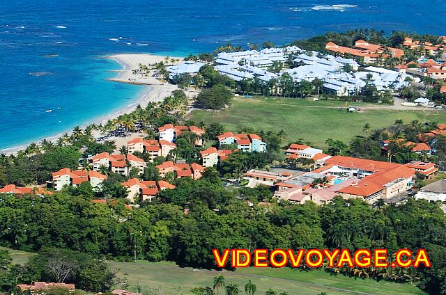 Republique Dominicaine Puerto Plata Celuisma Playa Dorada The main building on the right side buildings left.