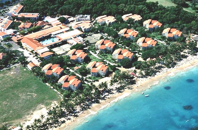 Republique Dominicaine Puerto Plata Celuisma Playa Dorada Una vista aérea, mientras que la vegetación era todavía joven.