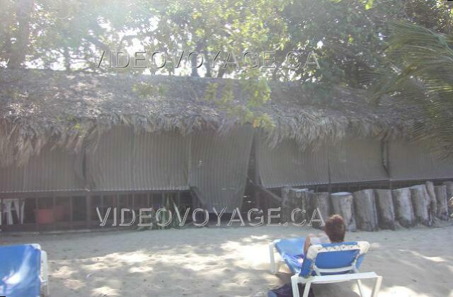 Republique Dominicaine Puerto Plata Blue Bay Gateway Villa Doradas El bar de la playa está situado directamente en la playa.