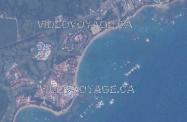 Republique Dominicaine Puerto Plata Blue Bay Gateway Villa Doradas Una fotografía aérea de Playa Dorada. El hotel Villas Doradas se ha reducido casi por completo a la izquierda. Hotel Casino es el fondo más a la izquierda.