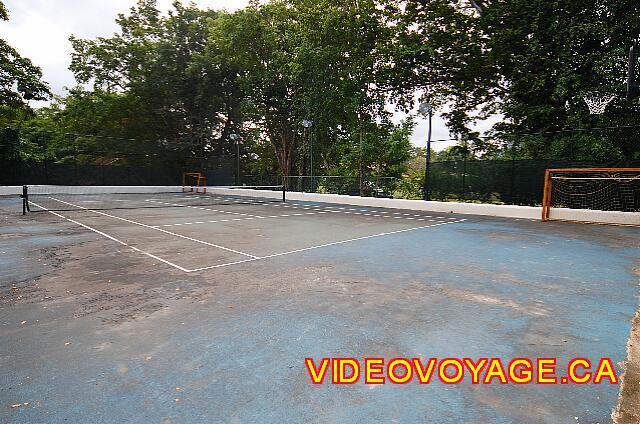 Republique Dominicaine Puerto Plata Viva Playa Dorada Una pista de tenis que se puede utilizar para el fútbol, ??también.