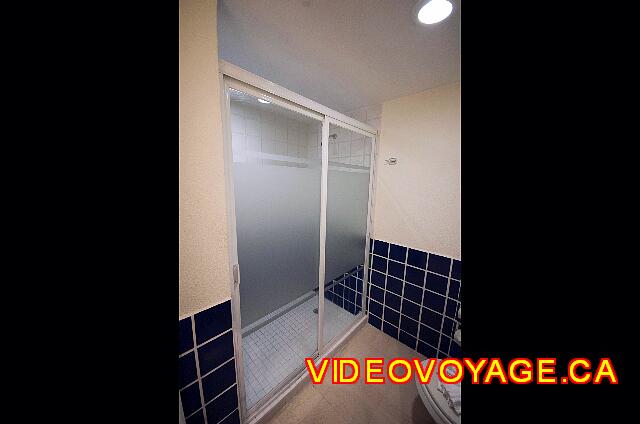 Mexique Puerto Vallarta Buenaventura Grand Sometimes the bathroom is a little larger.