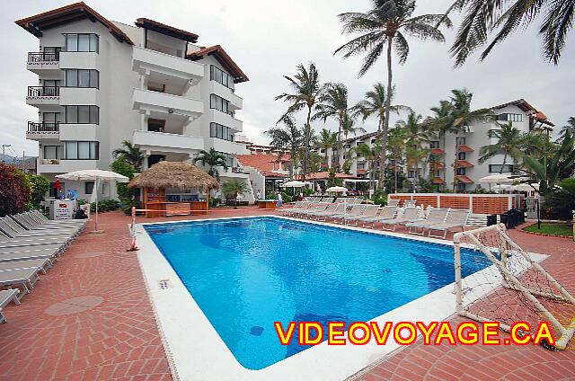 Mexique Puerto Vallarta Buenaventura Grand La piscine de l'animation pour le volleybal et le waterpolo.