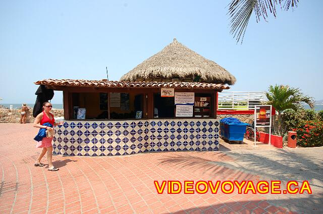 Mexique Bucerias Royal Decameron Vallarta Le club house près de la plage avec le service de serviette de plage.