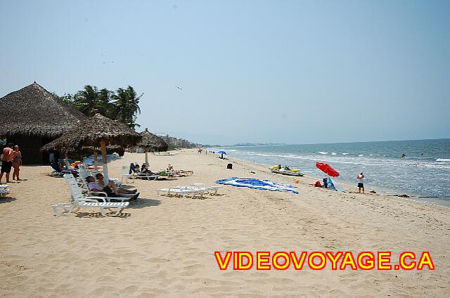 Mexique Bucerias Royal Decameron Vallarta La plage vers le sud permet de longue marche.