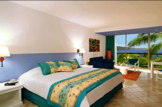Mexique Puerto Vallarta Dreams Puerto Vallarta The standard room is quite large. She have a view of the sea.