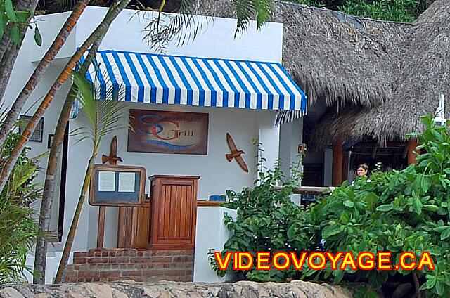 Mexique Puerto Vallarta Dreams Puerto Vallarta La entrada con una escalera, así que no hay acceso a las personas con discapacidad.