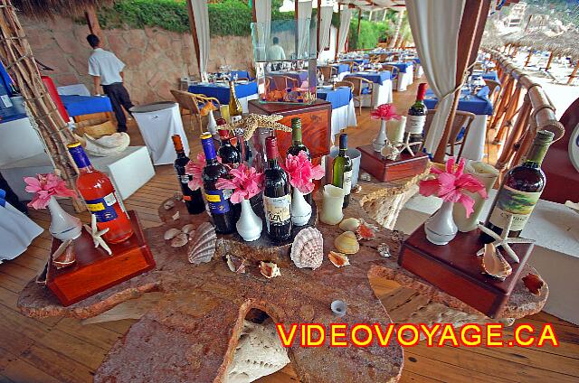 Mexique Puerto Vallarta Dreams Puerto Vallarta A wine bottle selection at the entrance of the restaurant.