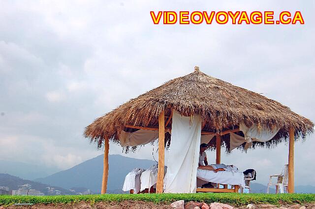 Mexique Puerto Vallarta Friendly Hola Vallarta Until three massage beds ...