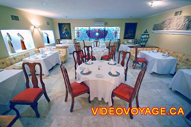 Mexique Puerto Vallarta Friendly Hola Vallarta El restaurante gourmet, abierto sólo para la cena, sólo para adultos.