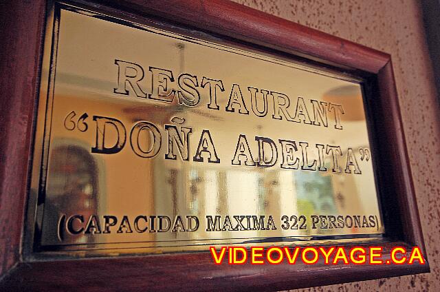 Mexique Nuevo Vallarta Riu Jalisco La placa en la entrada del restaurante buffet (almuerzo) y mexicana (cena).