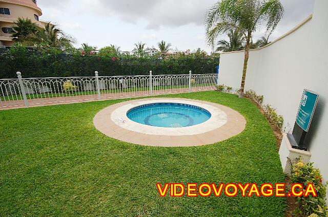 Mexique Nuevo Vallarta Riu Vallarta El club de la piscina de mini para los más jóvenes.