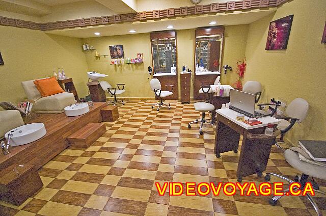 Mexique Nuevo Vallarta Riu Vallarta Un salón de belleza y tratamiento del pie.