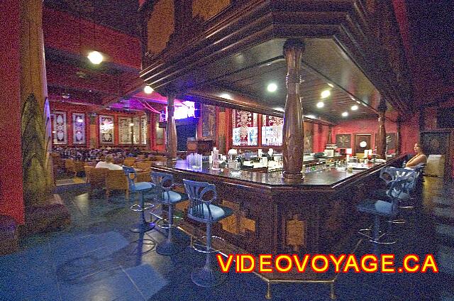 Mexique Nuevo Vallarta Riu Vallarta The bar of the theater.