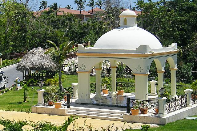 Republique Dominicaine Punta Cana Gran Bahia Principe Un hermoso gazebo para bodas.