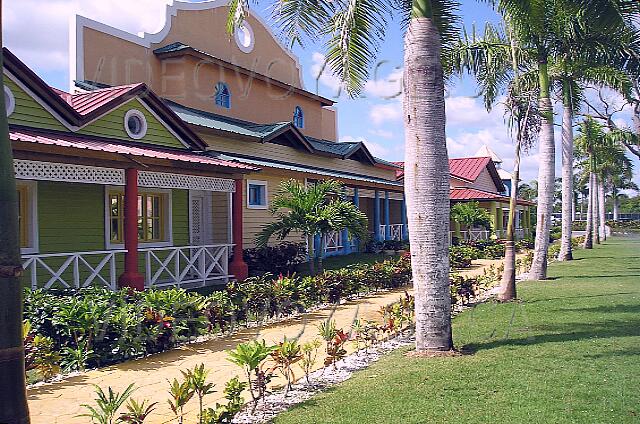 Republique Dominicaine Punta Cana Gran Bahia Principe Un pequeño pueblo ...