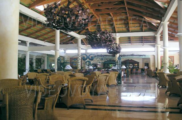 Republique Dominicaine Punta Cana Gran Bahia Principe Les bars dans les Lobbys Punta Cana et Bavaro sont similaires.