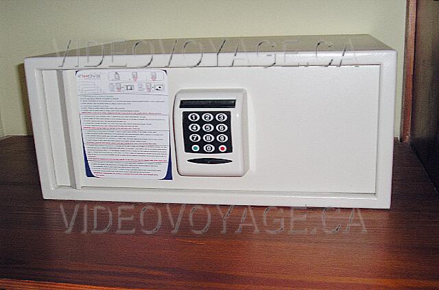 Republique Dominicaine Punta Cana Gran Bahia Principe The electronic safe with a combination.