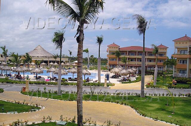 Republique Dominicaine Punta Cana Gran Bahia Principe Una vista general de la piscina en el centro de la sección de Bavaro.